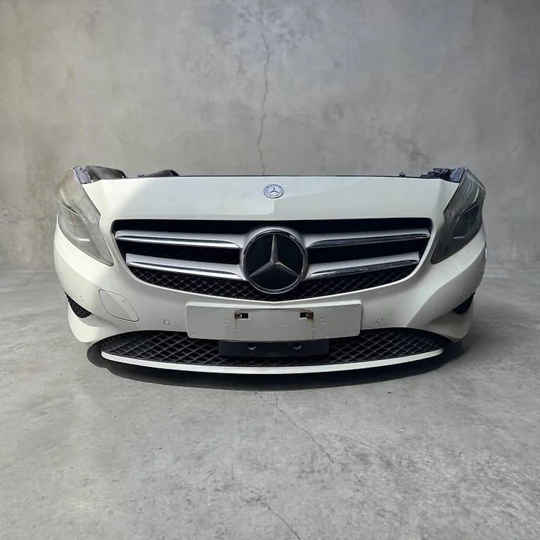 Mercedes A-Klasse W176 2012 - 2015 Frontmaske