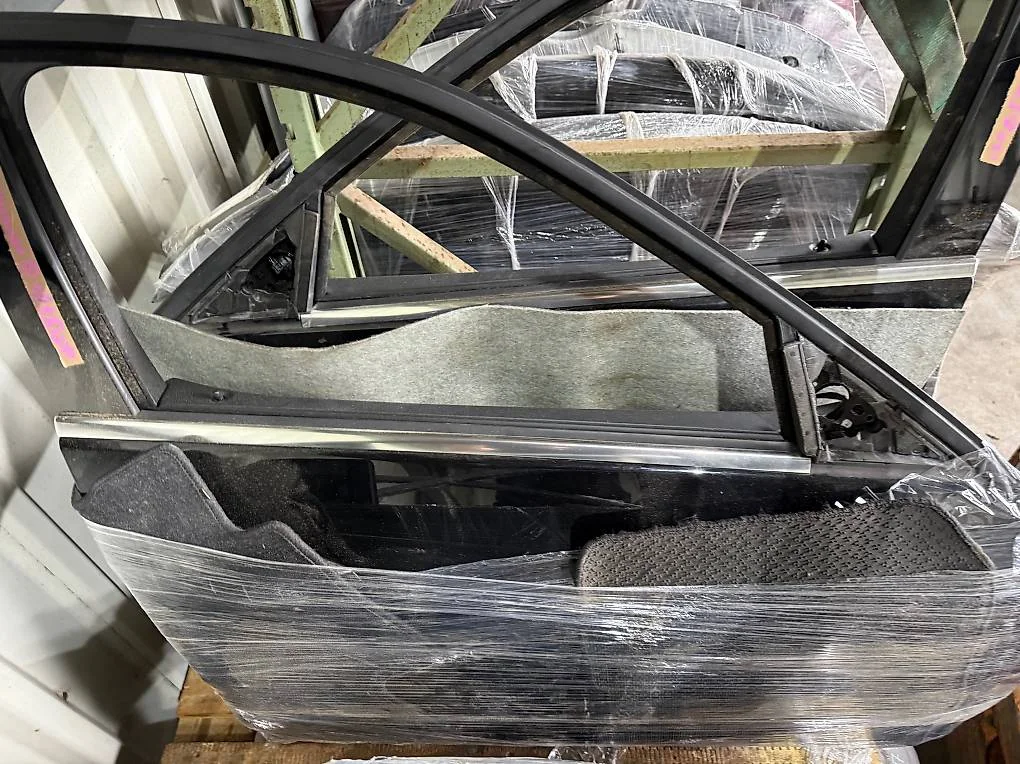 Mercedes W212 Schwarz Alle 4 Türen Verfügbar 2009-2013