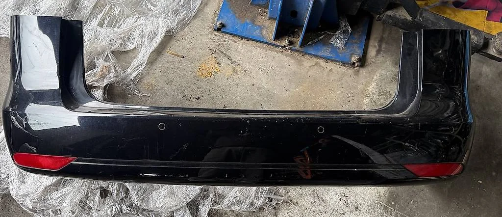VW Touran Schwarz Hintere Stossstange 2010-2015