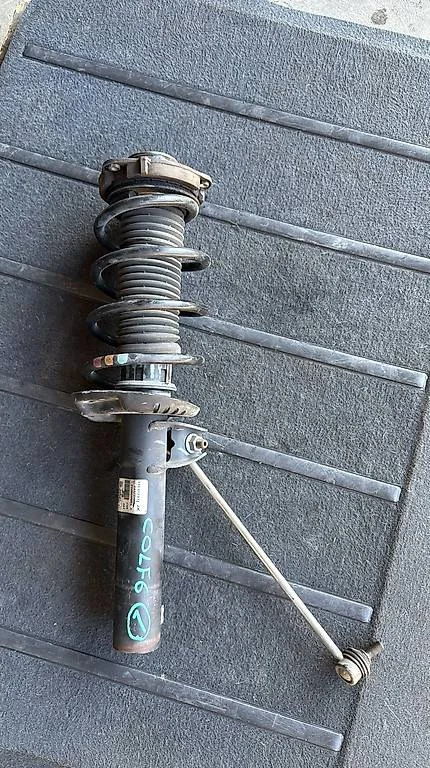 VW Golf 6 Federbein Vorne Links Original