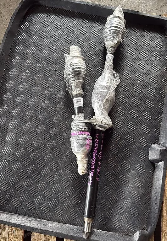 Mercedes A180 W176 2012-2018 Antriebswelle L+R