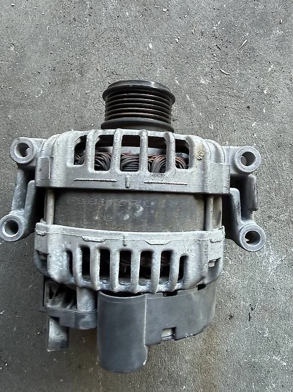Lichtmaschine Bosch 06H903018J Audi A4 A5 Q5 150A
